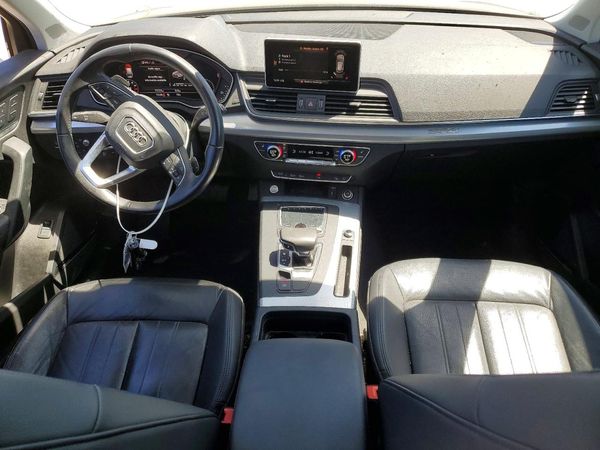 2018 AUDI Q5 quattro Prestige
