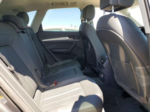 2018 AUDI Q5 quattro Prestige