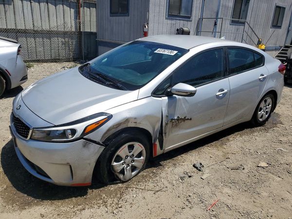 2018 KIA FORTE LX Base