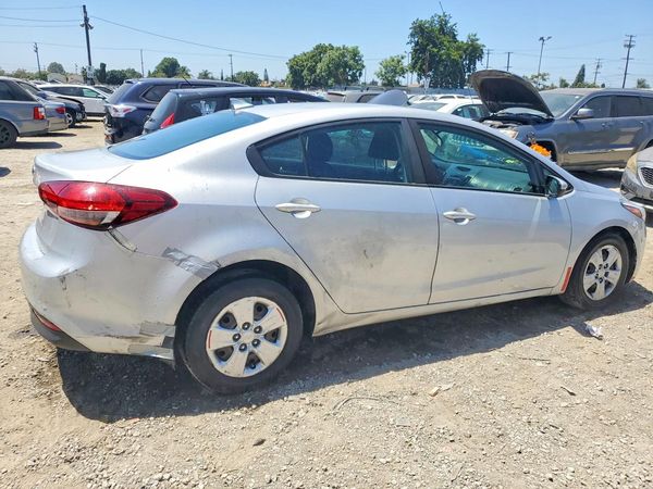 2018 KIA FORTE LX Base