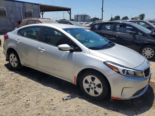 2018 KIA FORTE LX Base
