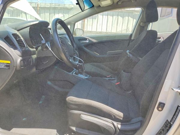 2018 KIA FORTE LX Base