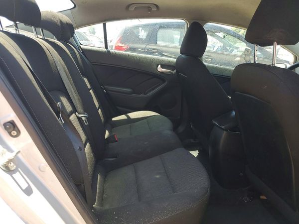 2018 KIA FORTE LX Base