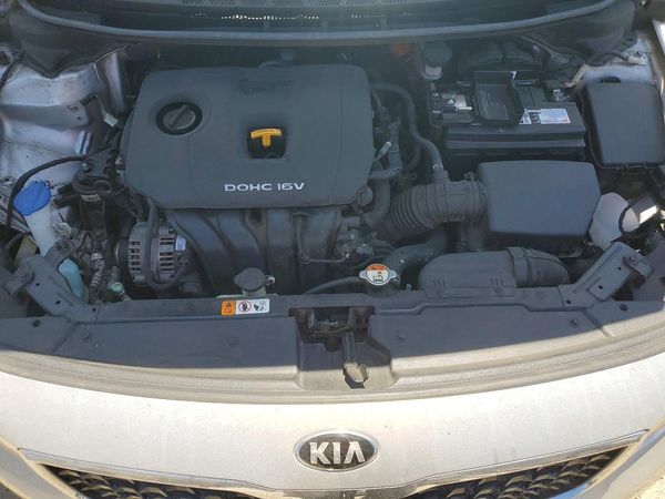 2018 KIA FORTE LX Base