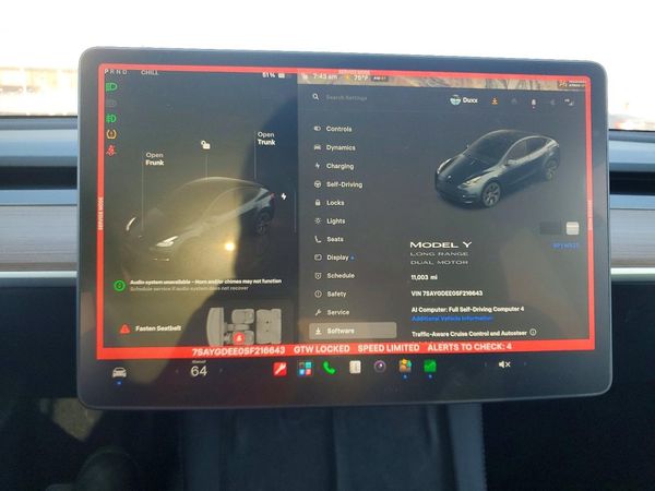 2025 TESLA MODEL Y