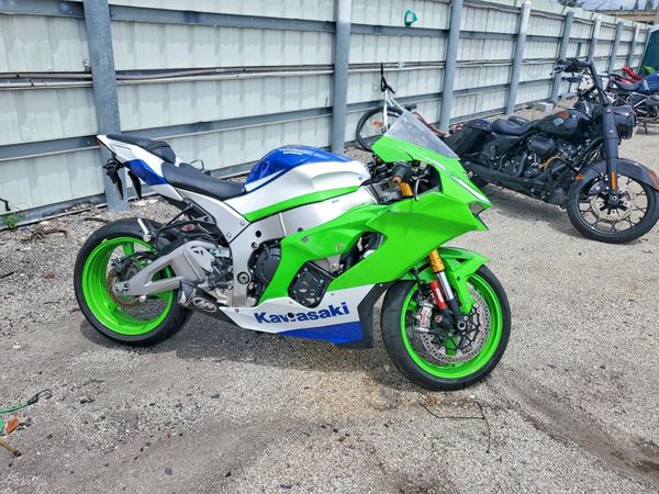 2024 KAWASAKI ZX1002