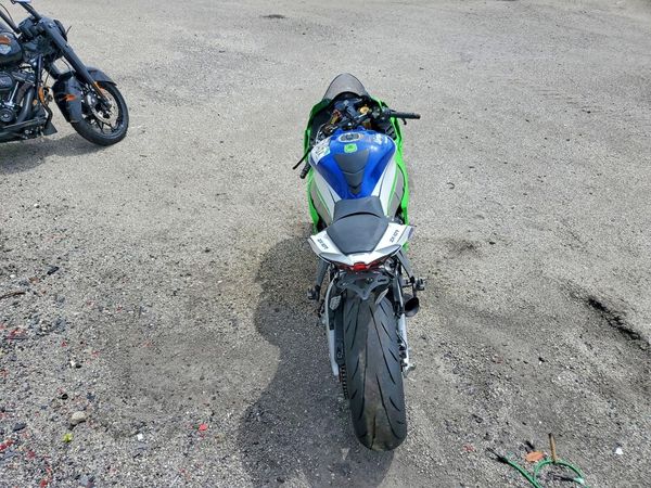 2024 KAWASAKI ZX1002