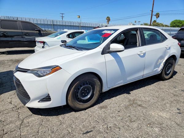 2017 TOYOTA COROLLA