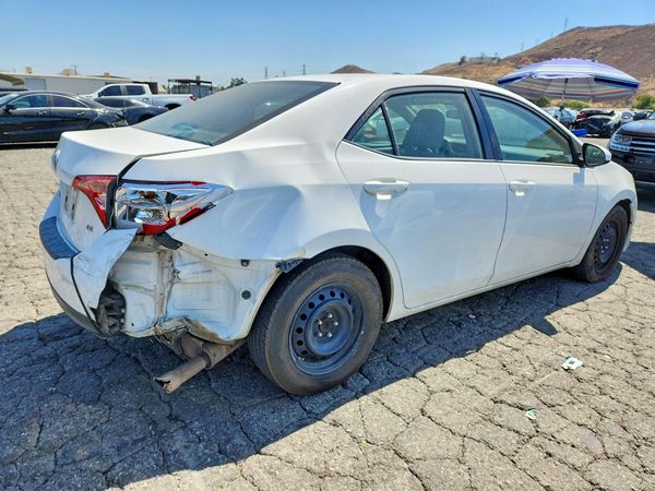 2017 TOYOTA COROLLA