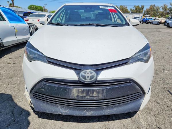 2017 TOYOTA COROLLA