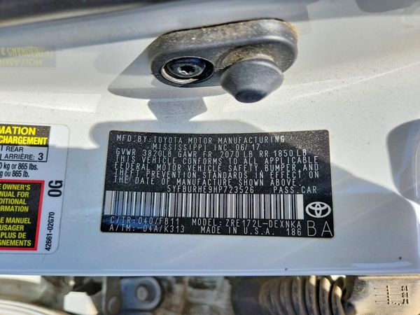 2017 TOYOTA COROLLA