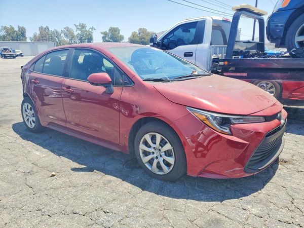 2025 TOYOTA COROLLA
