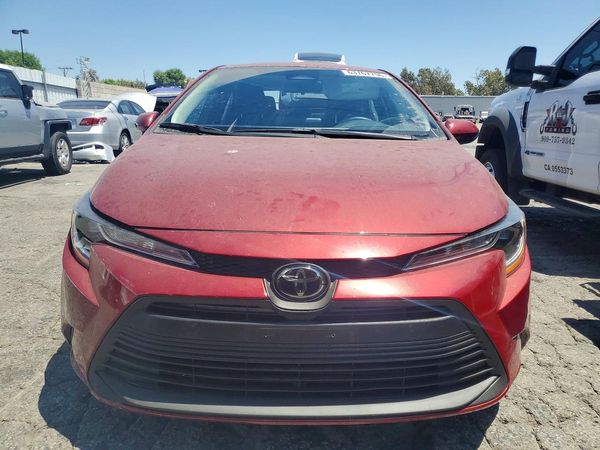 2025 TOYOTA COROLLA