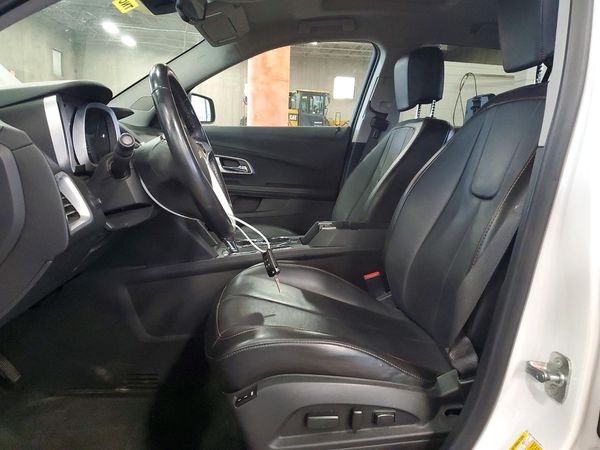 2017 CHEVROLET EQUINOX Premier — DENT