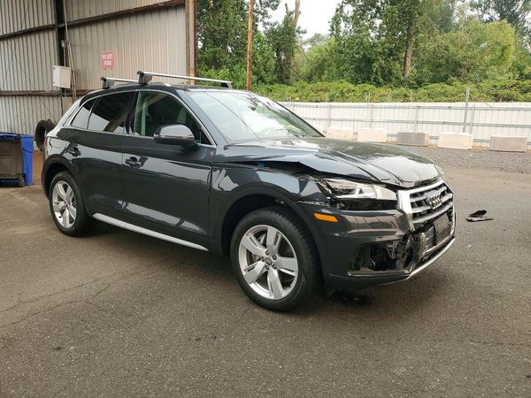 2019 AUDI Q5 quattro Premium Plus