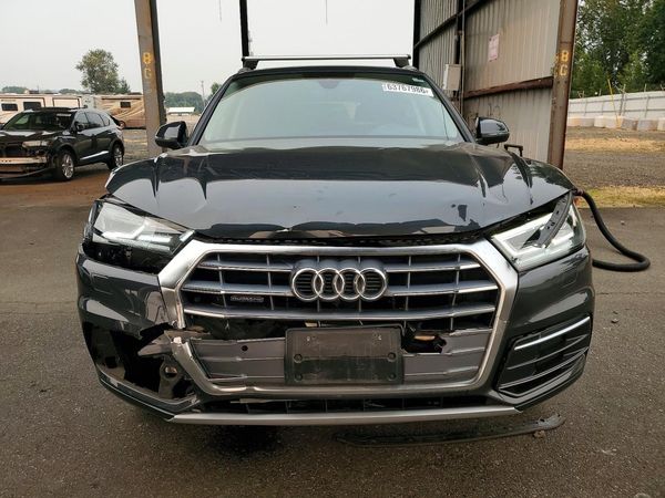 2019 AUDI Q5 quattro Premium Plus
