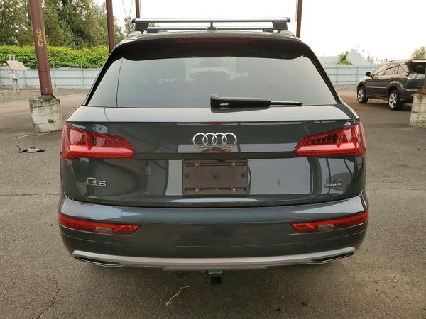 2019 AUDI Q5 quattro Premium Plus