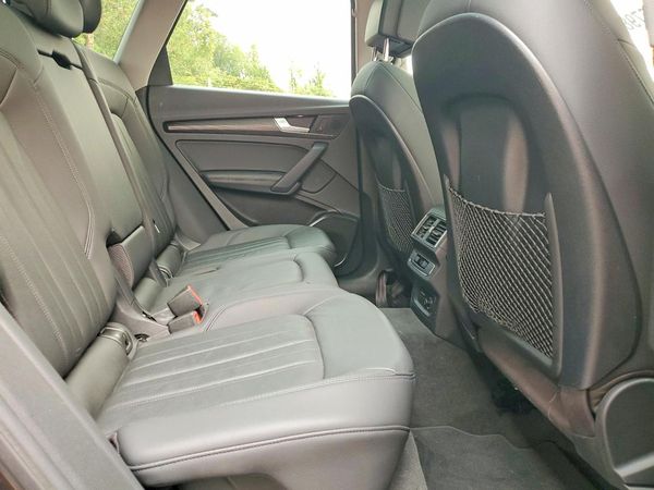 2019 AUDI Q5 quattro Premium Plus