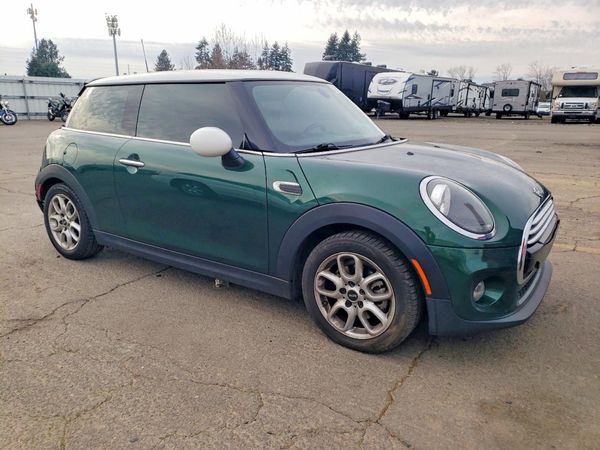 2019 MINI COOPER