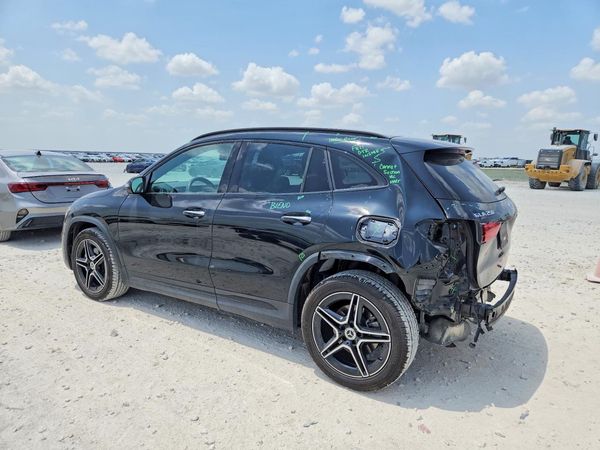 2023 MERCEDES-BENZ GLA GLA250 4MATIC