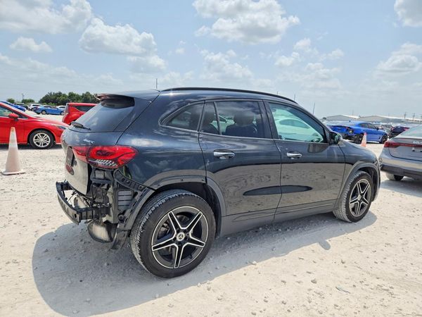 2023 MERCEDES-BENZ GLA GLA250 4MATIC