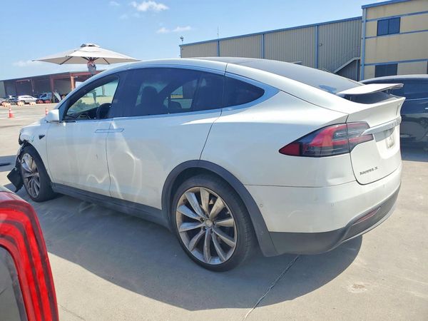 2017 TESLA MODEL X