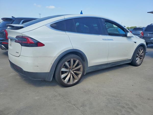 2017 TESLA MODEL X