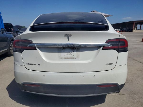 2017 TESLA MODEL X