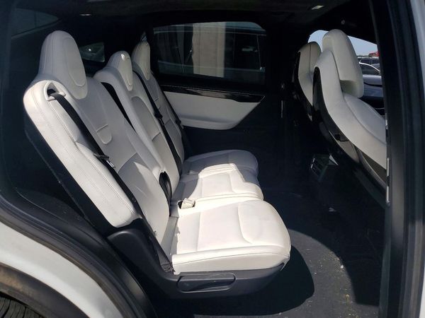 2017 TESLA MODEL X
