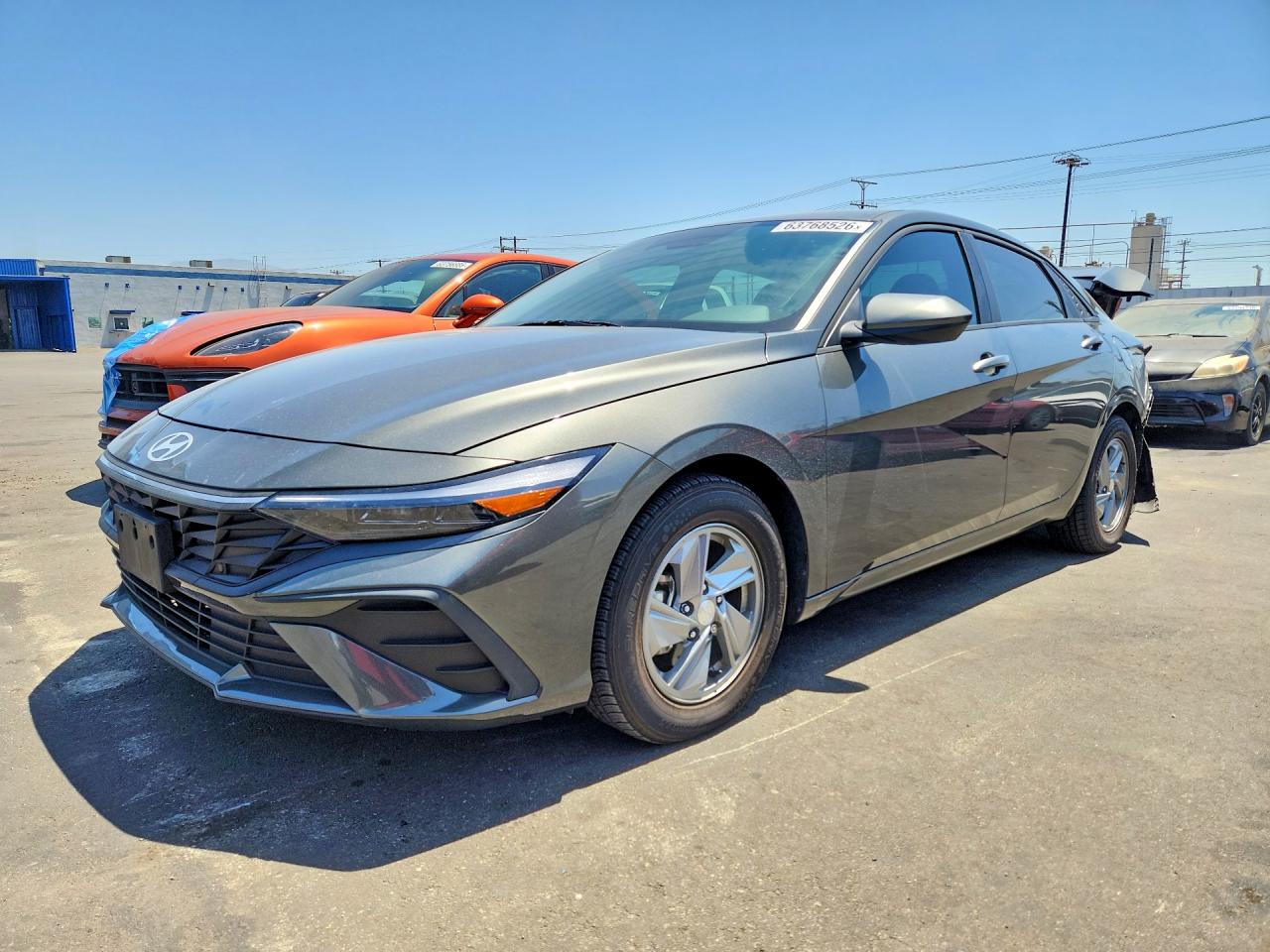 2024 HYUNDAI ELANTRA SE