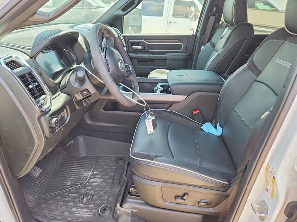 2026 RAM 3500 LARAMIE MEGA CAB 4X4