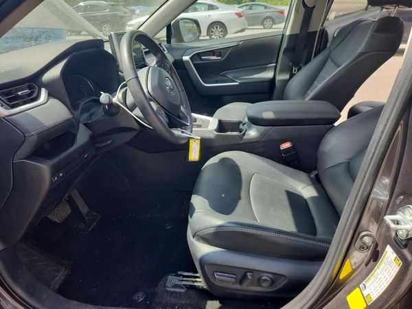 2025 TOYOTA RAV4