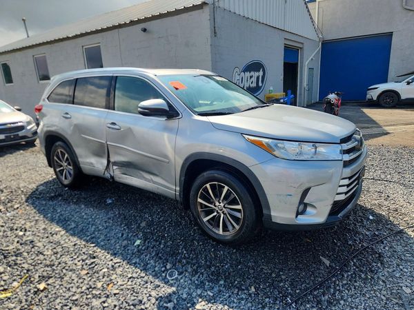 2018 TOYOTA HIGHLANDER