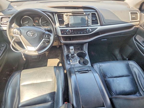 2018 TOYOTA HIGHLANDER