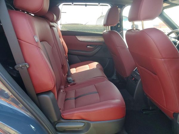 2025 MAZDA CX-70 Premium Package