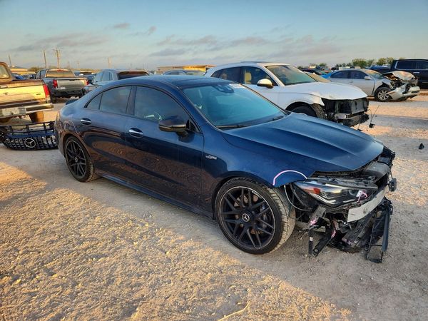2020 MERCEDES-BENZ CLA