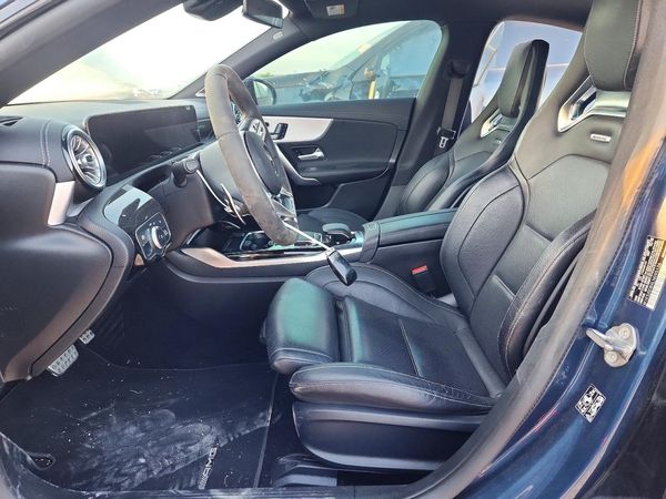 2020 MERCEDES-BENZ CLA