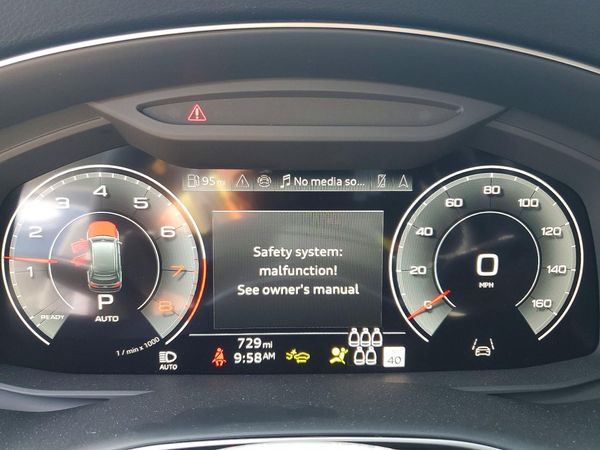 2026 AUDI Q7 quattro Premium Plus