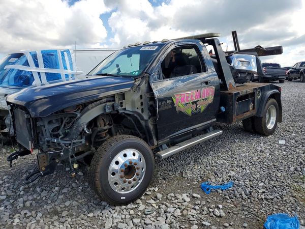 2018 RAM 4500 REG CAB CHASSIS