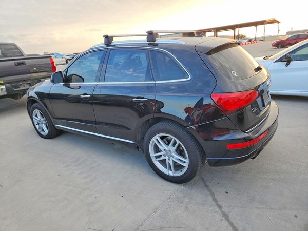 2017 AUDI Q5 quattro Premium
