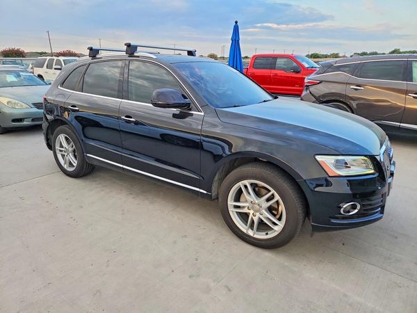 2017 AUDI Q5 quattro Premium