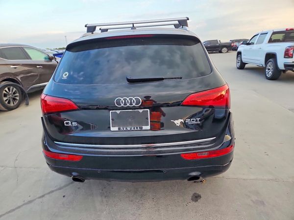 2017 AUDI Q5 quattro Premium