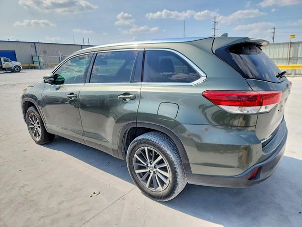 2019 TOYOTA HIGHLANDER SE/XLE