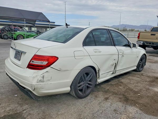 2012 MERCEDES-BENZ C C250