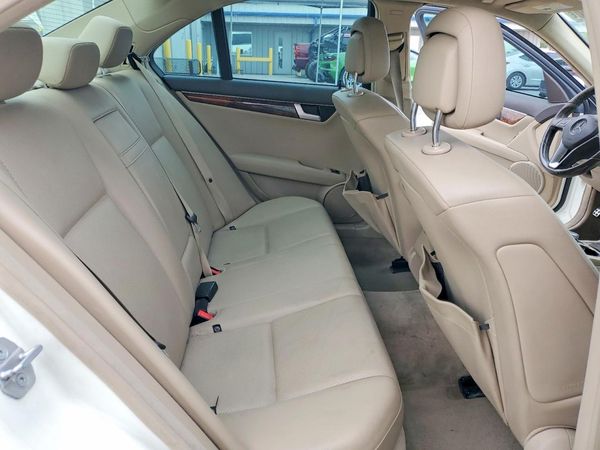 2012 MERCEDES-BENZ C C250