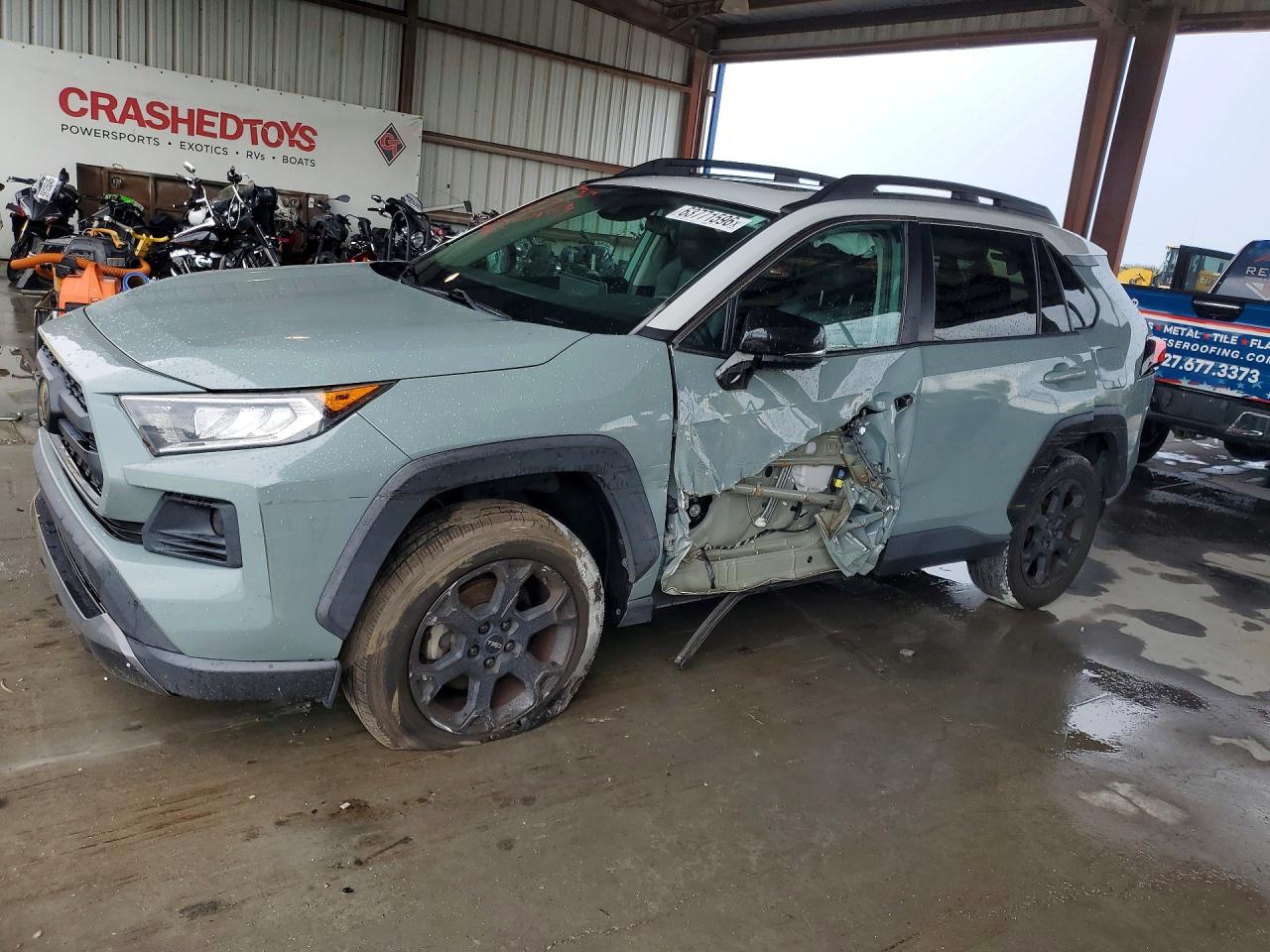2020 TOYOTA RAV4 Adventure
