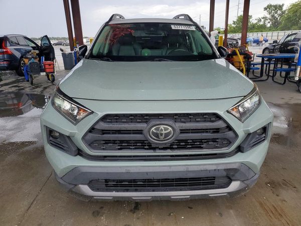 2020 TOYOTA RAV4 Adventure