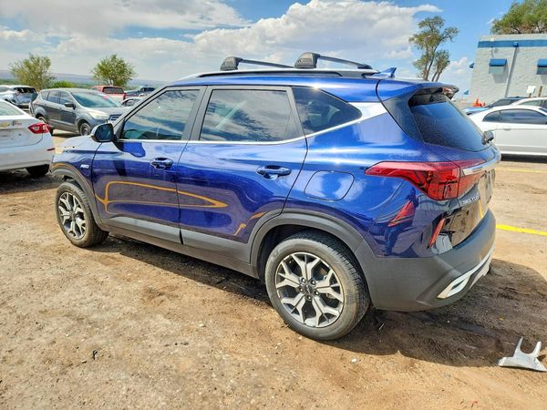 2023 KIA SELTOS EX