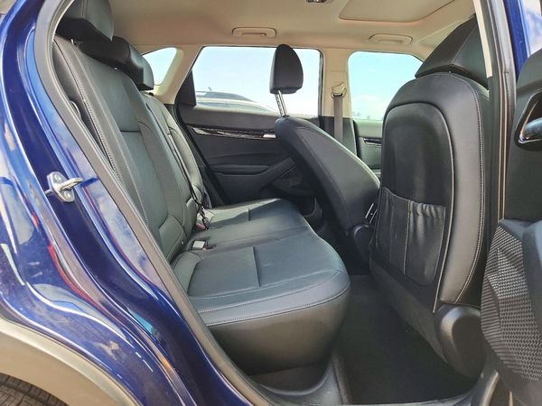 2023 KIA SELTOS EX