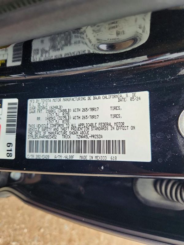 2024 TOYOTA TACOMA